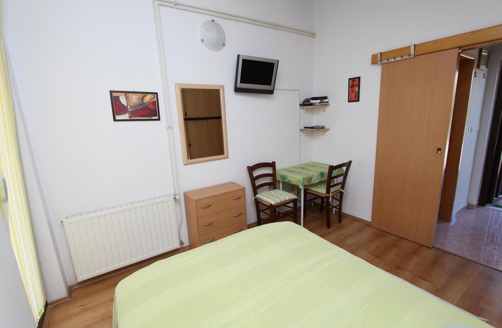 Studio And Room Tea Rovinj Exterior photo